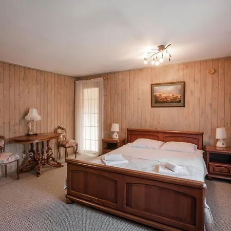 Chalet маєток ліс і гори *